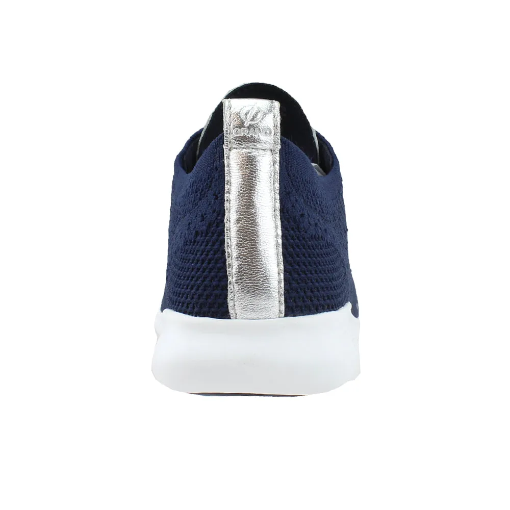 2.ZEROGRAND Stitchlite Oxford Perforated Lace Up Sneakers