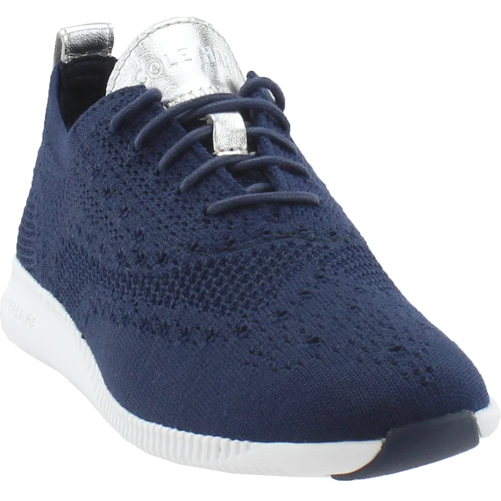 2.ZEROGRAND Stitchlite Oxford Perforated Lace Up Sneakers