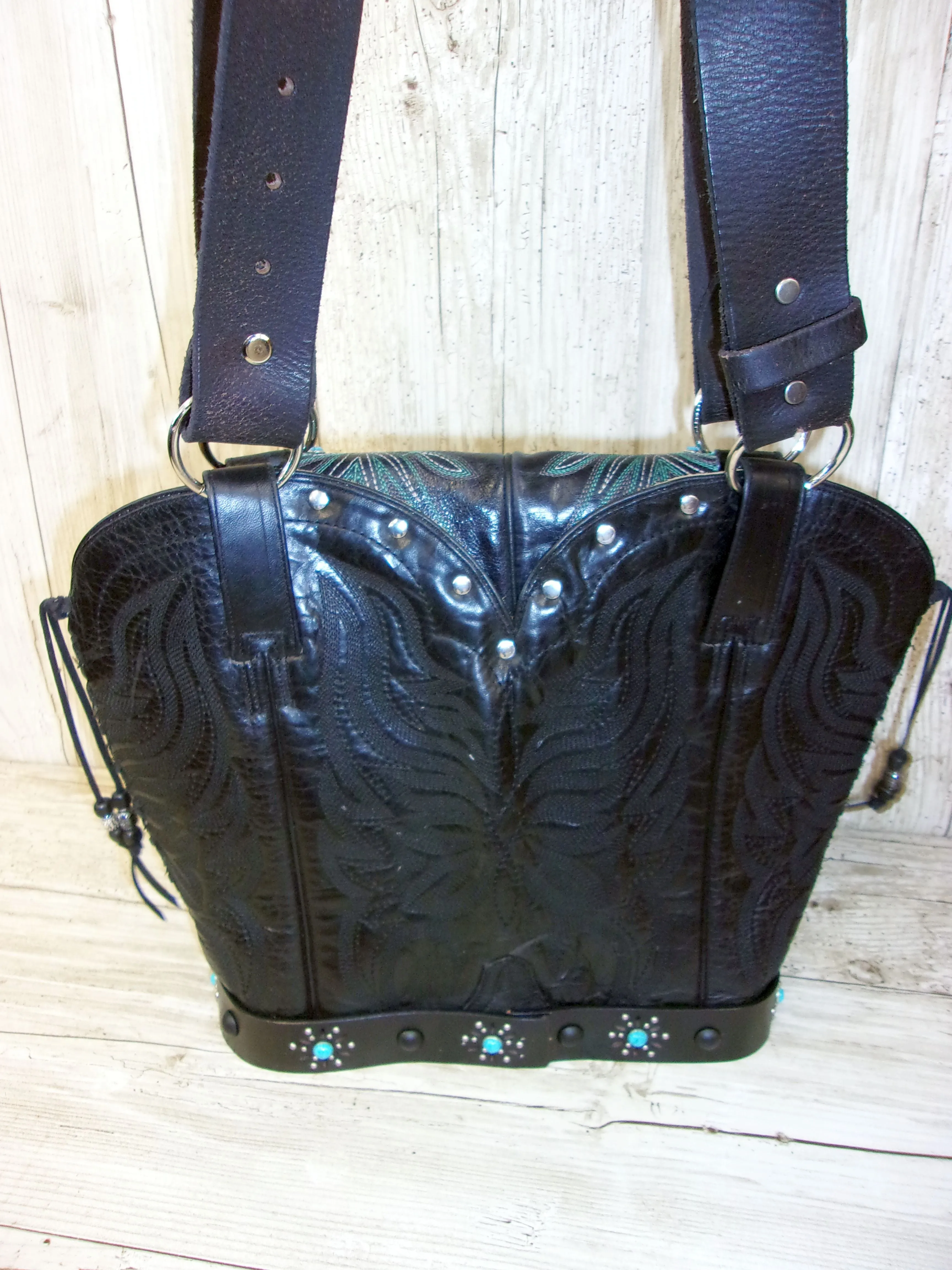 Double Cowboy Boot Purse DB330