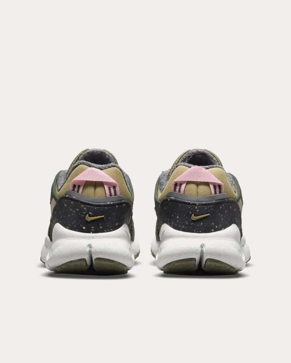 Free Terra Vista Brown Kelp and Pink Glaze Low Top Sneakers