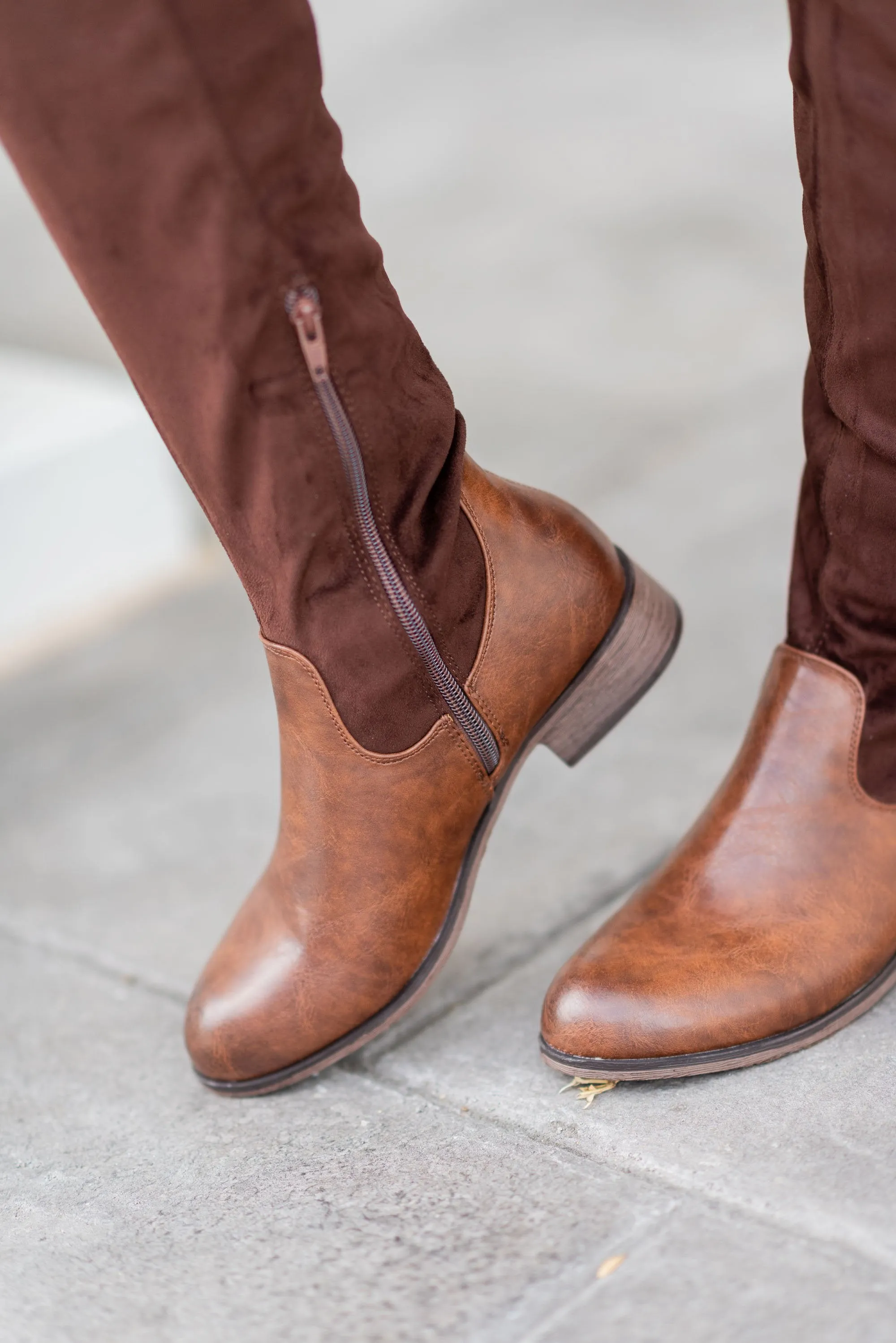 Living For Fab Boots, Brown