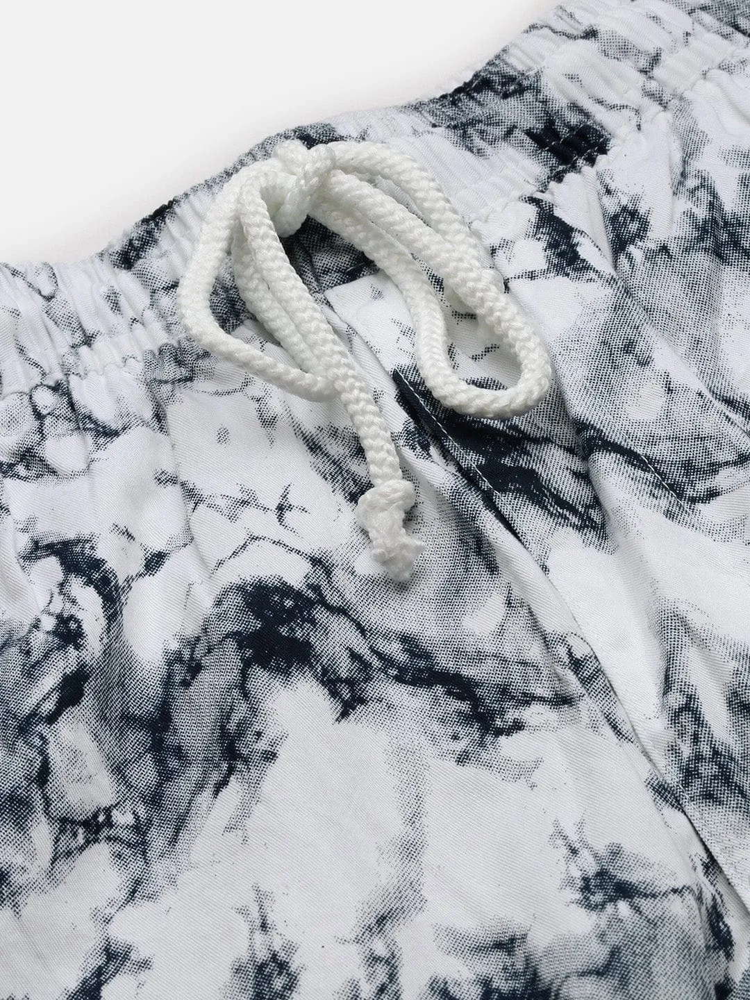 Men Black & White Marble Print Co Ords Set