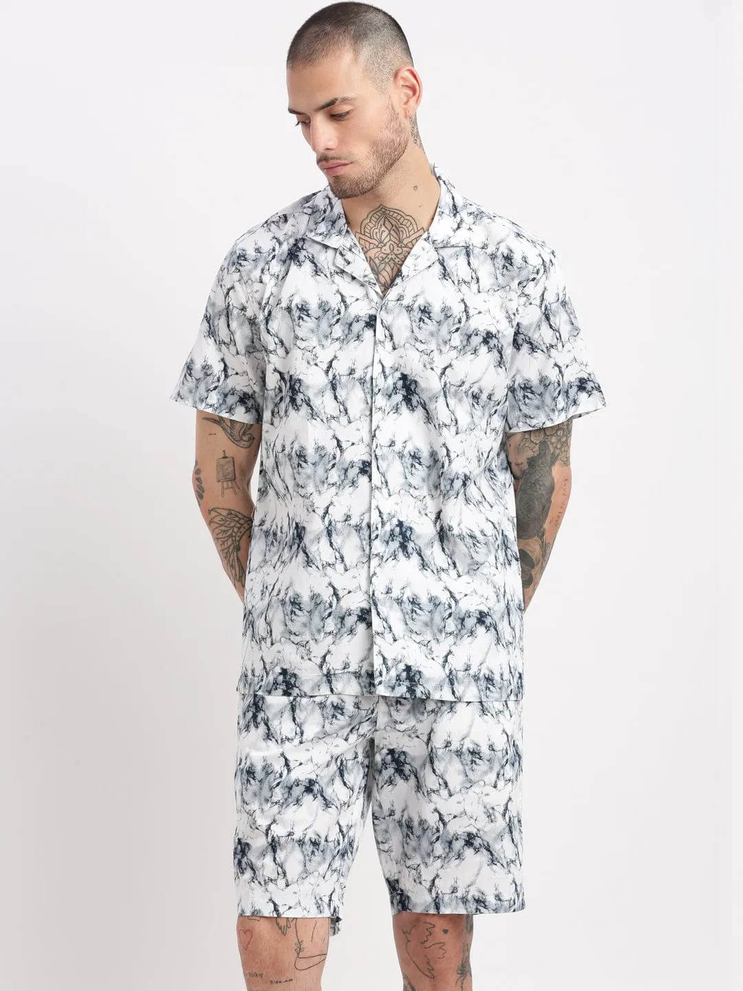 Men Black & White Marble Print Co Ords Set