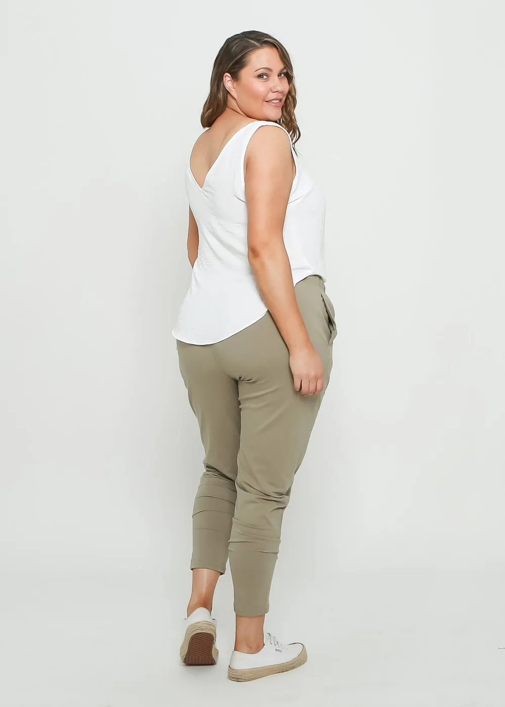 Plus Size || Lainie Lounge Pant - Khaki