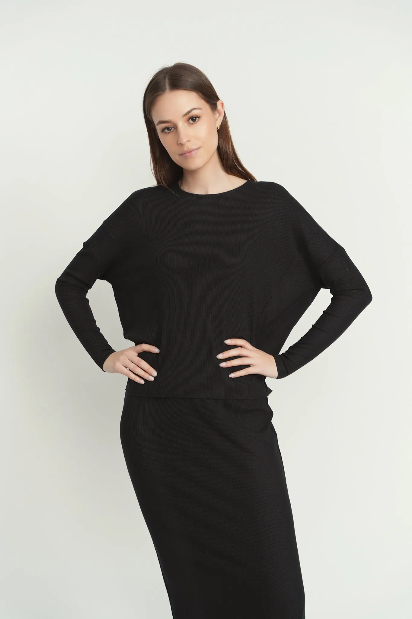 Point Long Sleeve Dolman Top