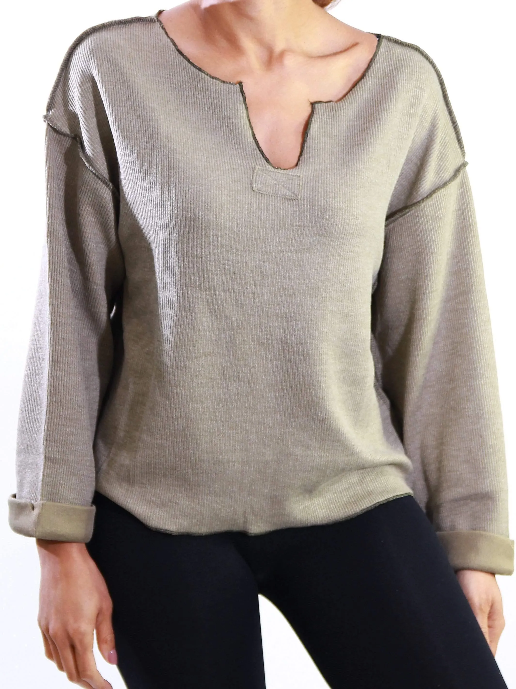 She Chill | Pullover Top Green