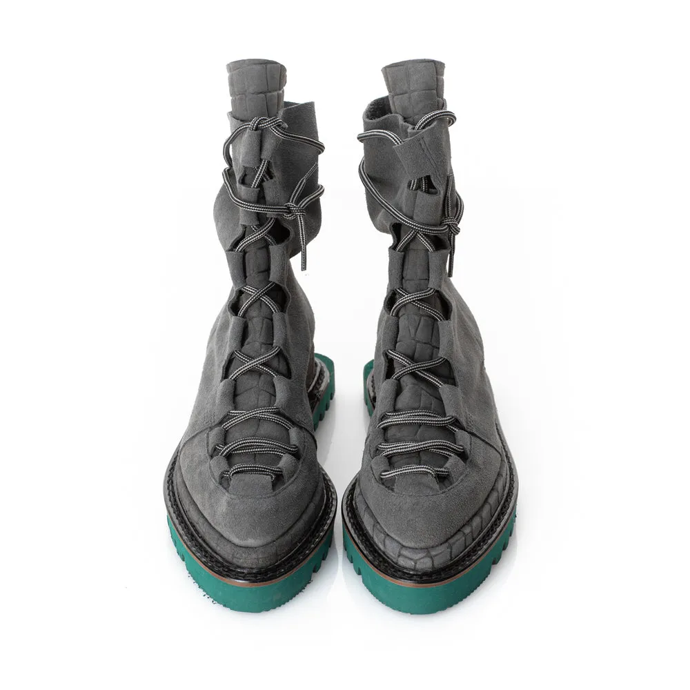 SHR No More Tricks suede boots grey version