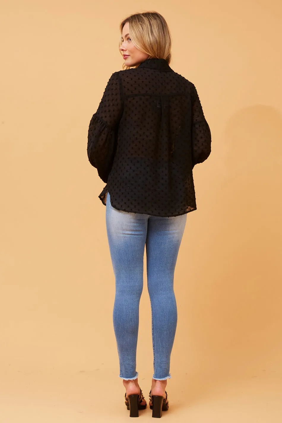 TRINNY DOBBY PATTERN SHIRT